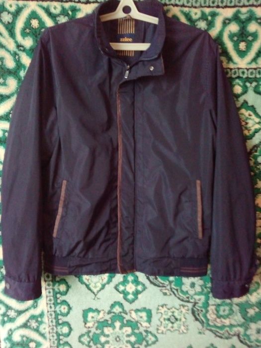 куртка мужская турецкая в отличном состоянии-небольшой торг уместен...