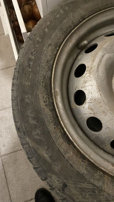 Всесезонное шины с дисками на R15