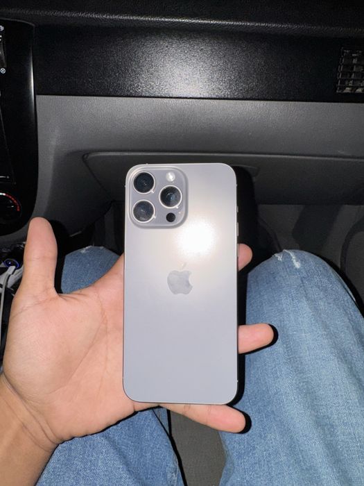 iPhone 15 pro max 256