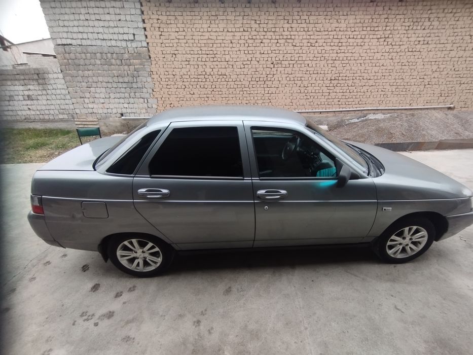 Продается лада 2110 в отличном состояние