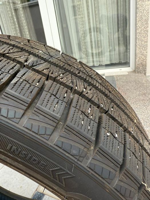 Шины Roadx RX Frost WU02 245/50 R20 102H без шипов