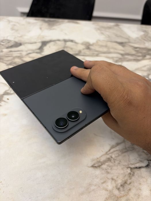 Samsung Galaxy Fold 8 1TB