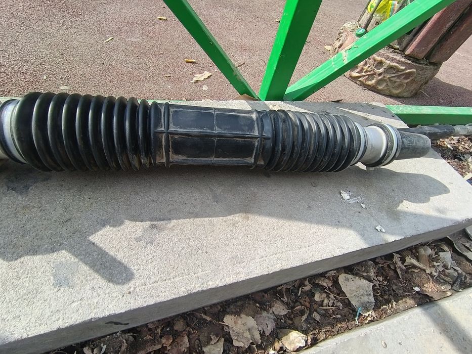 Продам рулевой рейку