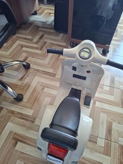 Motocicletă electrică pentru copii