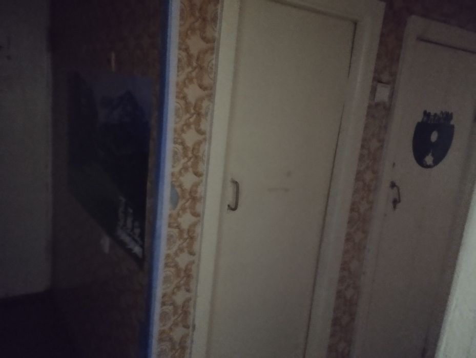 Продается 3-х комнатная квартира г.Самарканде в дальнем лагере военный