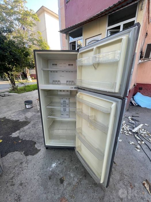 Kondisaner va haladelnik sotiladi