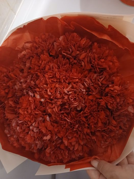 Продам букеты от 7000 до 15000 тенге