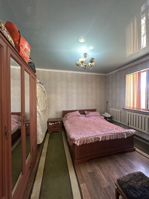 Жаңа базардан 5 бөлмелі жер үй