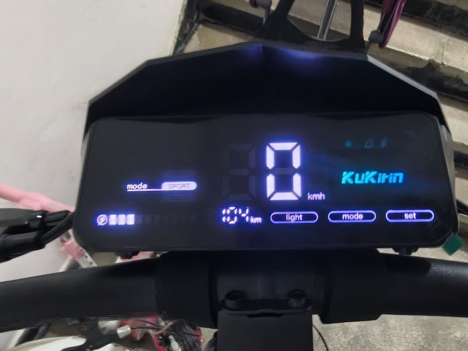 Trotinetă Kukirin G2 2026