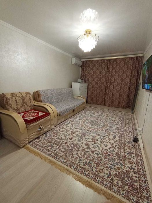 Продаётся 2 - комнатная квартира в районе ДСК