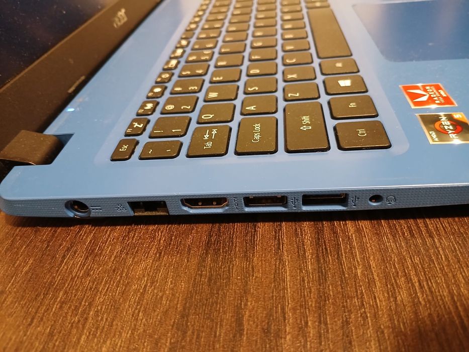 Vand laptop Acer Aspire 3