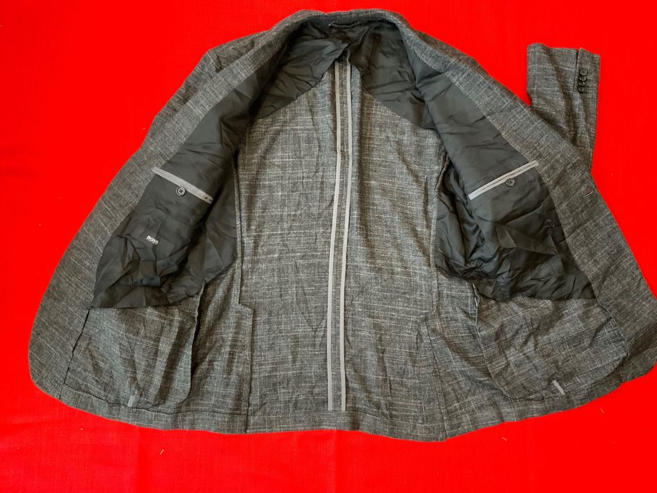 Hugo Boss-оригинално сако 50-52л