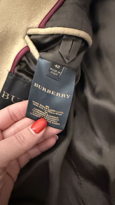 Burberry-дамско палто