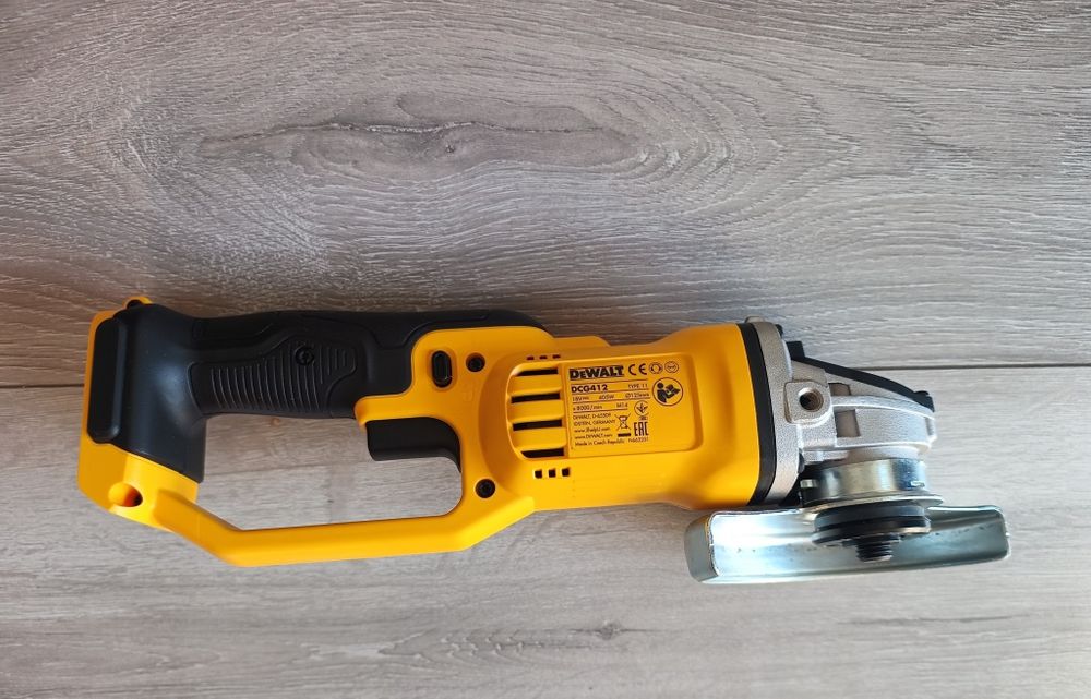 DeWalt DCG412  polizor unghiular