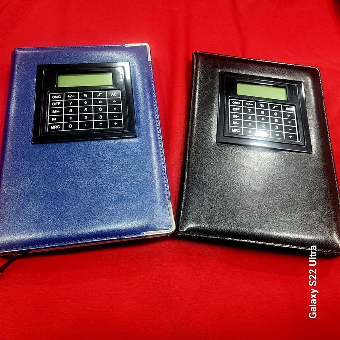 Блокнот с встроенным калькулятором