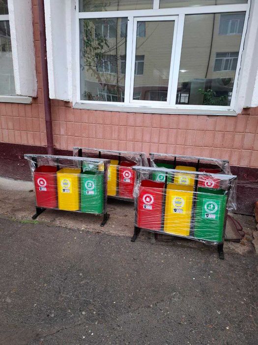 Урна для мусора уличная