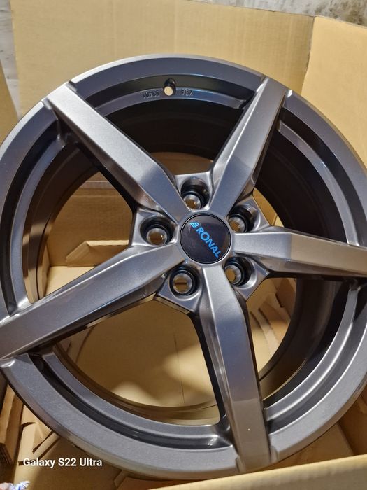 Volksvagen 18цола Ново Ronal Замъка Ямбол