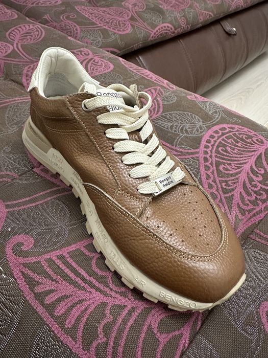 Продам кожанные кросовки в идеальном состоянии