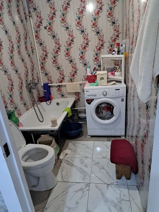 Продам 2 комнатную квартиру