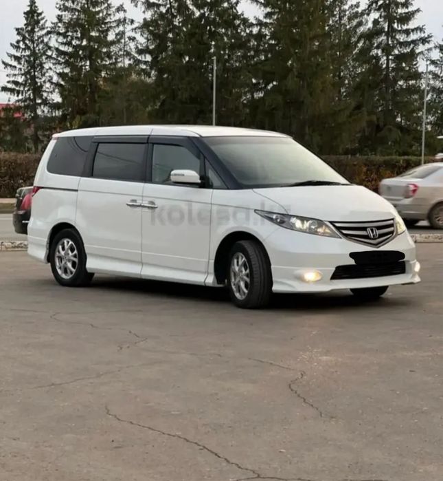 Такси в Самарканд и в Горы Дача 7 мест минивэн