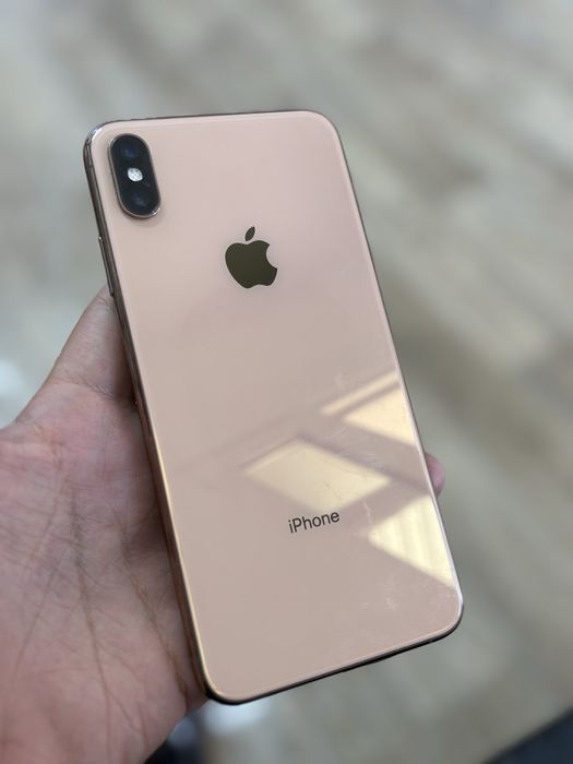 Срочно продам айфон хс макс