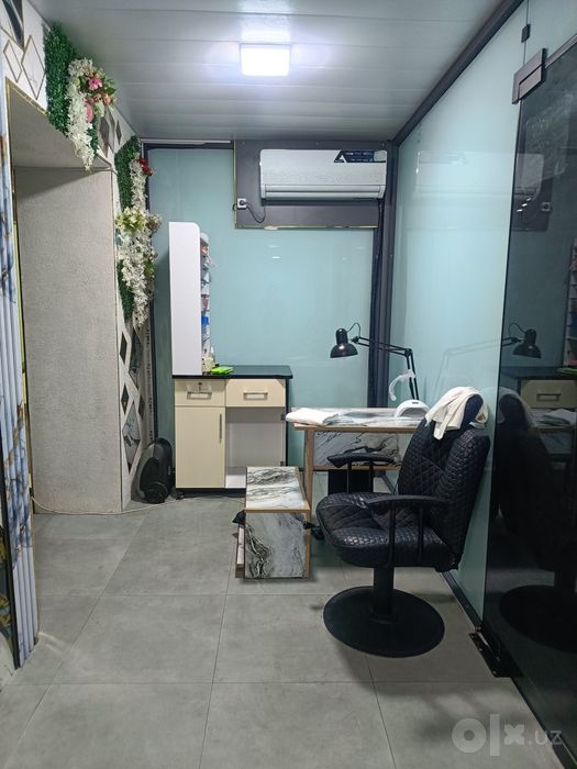 Sotiladi Salon tayyor ijarachisi bilan