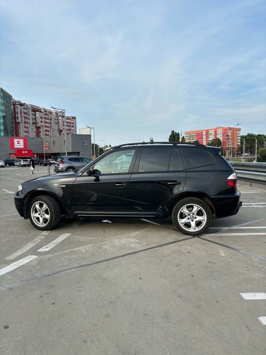 Vând BMW X3 ofertă