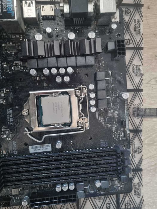 placa de baza z390 pro4 + i5 9600kf