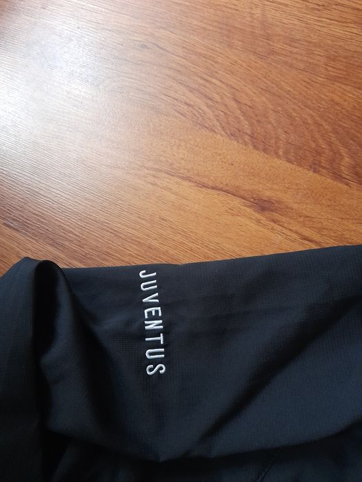 Nike Juventus мъжко горнище L размер.
