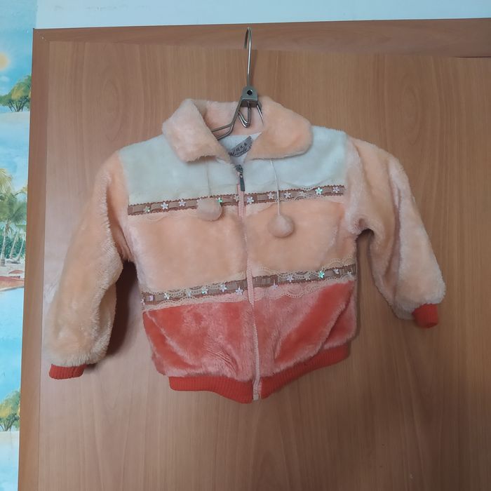 Шубки детские  продам