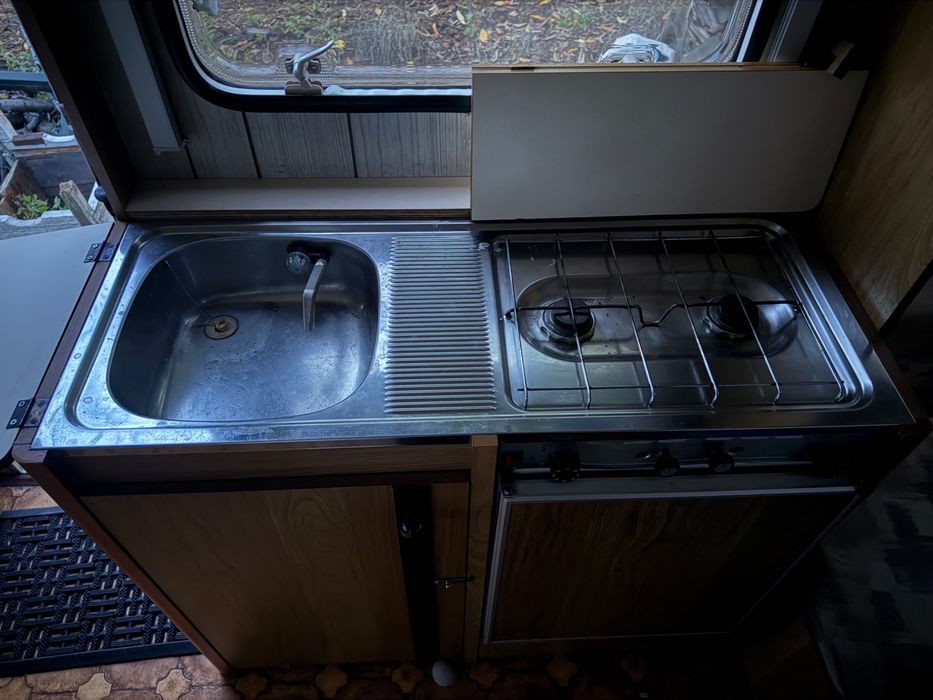 Каравана за трима 3.90 метра