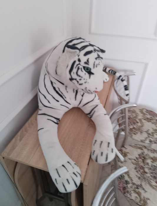 Большой белый тигр.