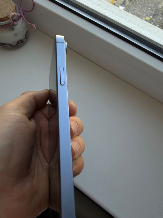 iPhone 14 Plus 256GB  синий в хорошем состоянии