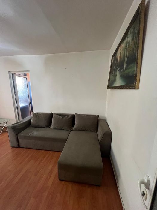 Apartament cu 3 camere , Craiovita Noua- zona George Enescu