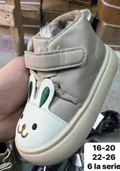 Adidasi și ghetuțe fete și baieti