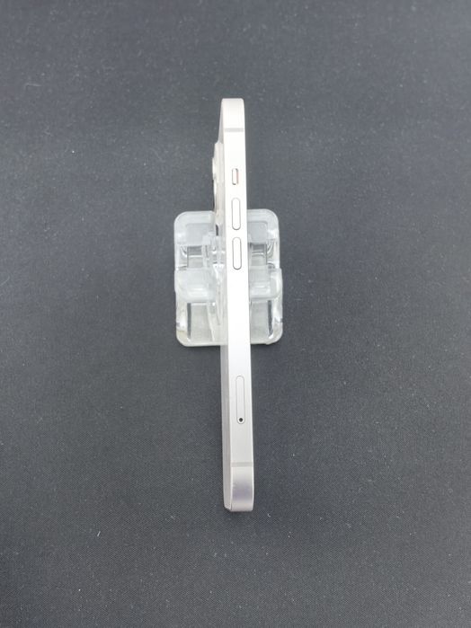 Apple iPhone 13 128 GB ID-xgq621