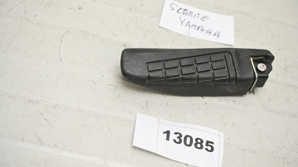 Scarita Pasager Spate Stanga Yamaha Tricity 125 2014 - 2017