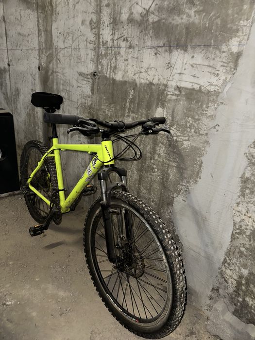 Vand bicicleta 350 lei predare personala Costin Georgian