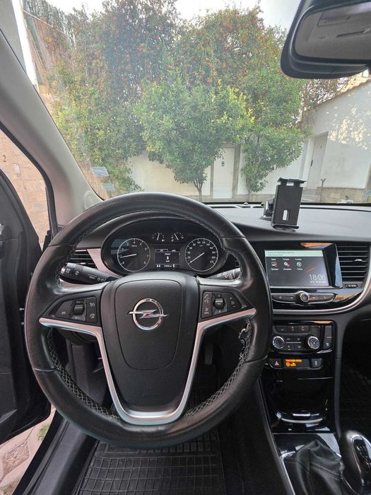 Продавам Opel Mokka