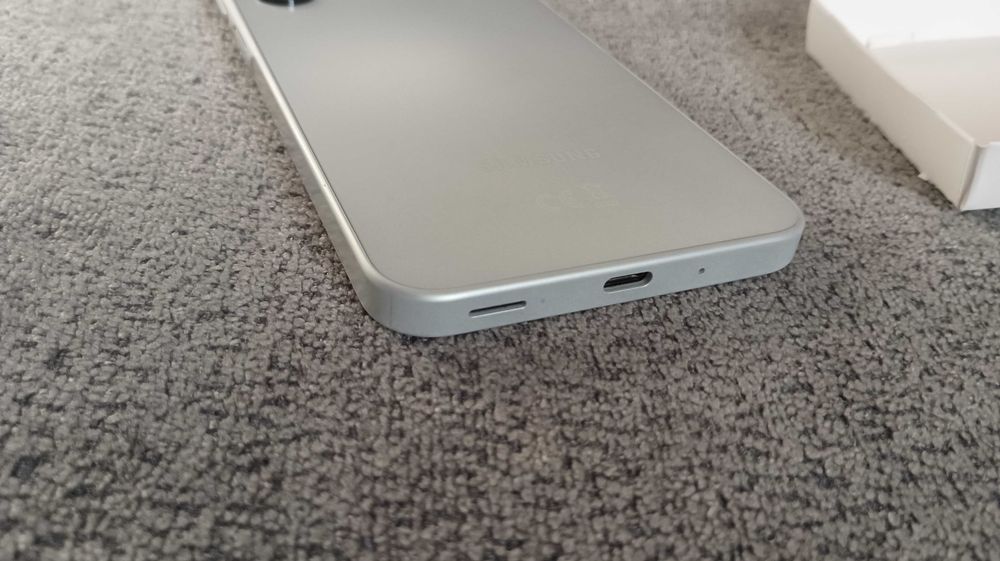 Samsung A16 -8gb 256 GREY (FROZEN)