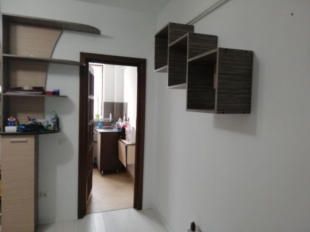 Închiriez Apartament cu o cameră în Complex Rezidențial- Tătărași Residence (la < 2 min de mers pe jos de stația de tramvai ”Doi Băieți”)