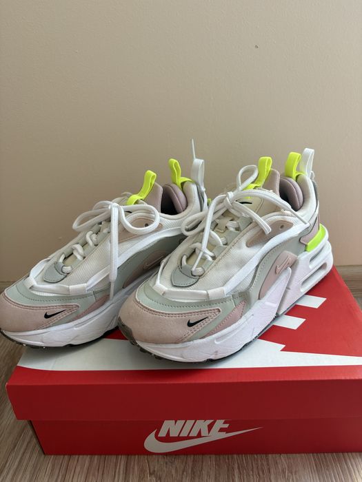 Nike Air Max Furyosa