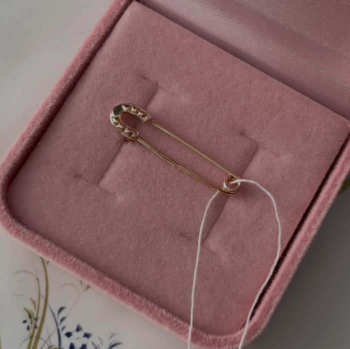 Золотые булавки 2’5-3 см