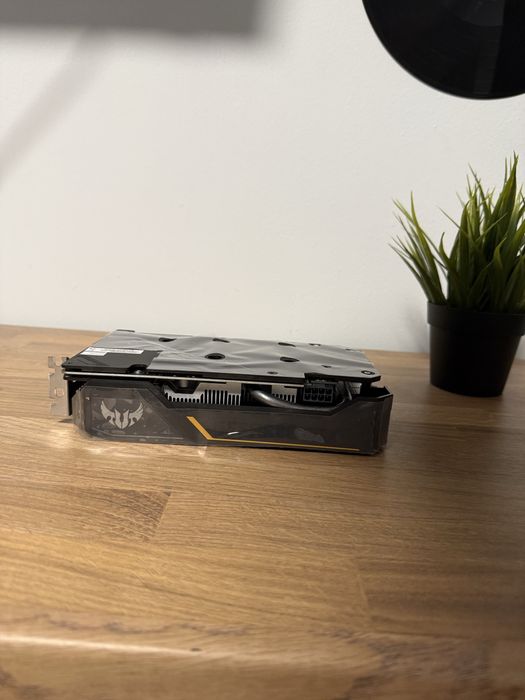 Placa video GTX 1660 Super Asus TUF OC 6gb