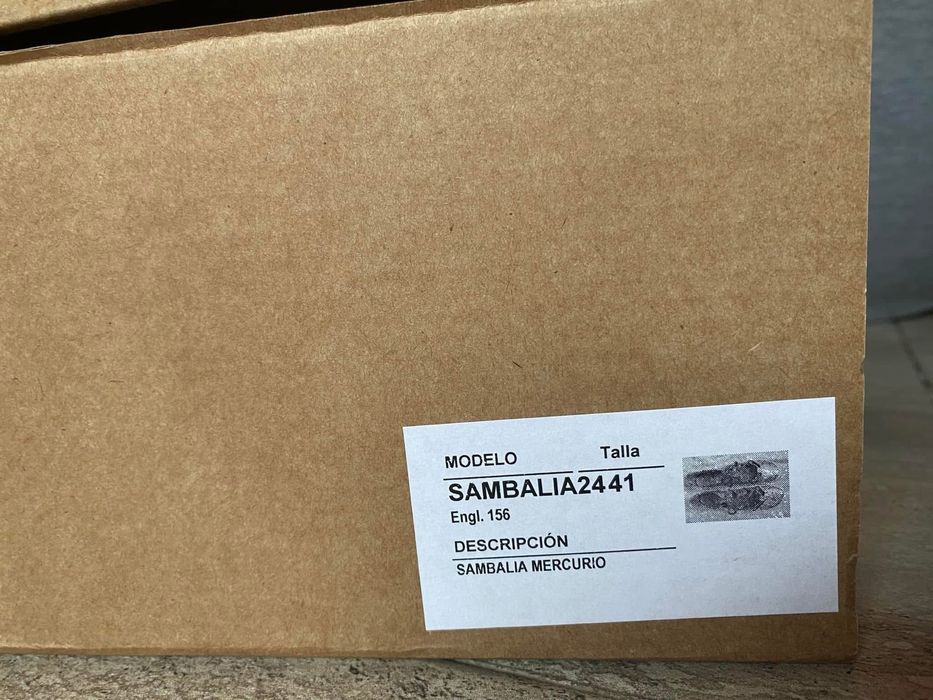 Balerini Sambas, Barefoot