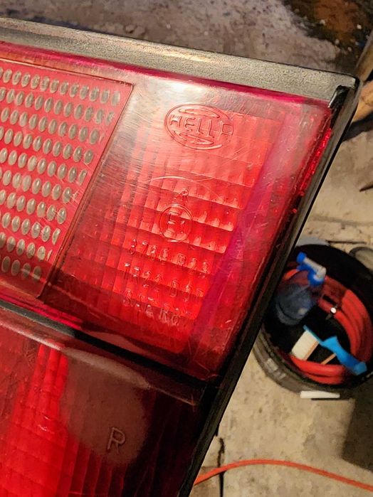 Задний фонарь багажника BMW e34