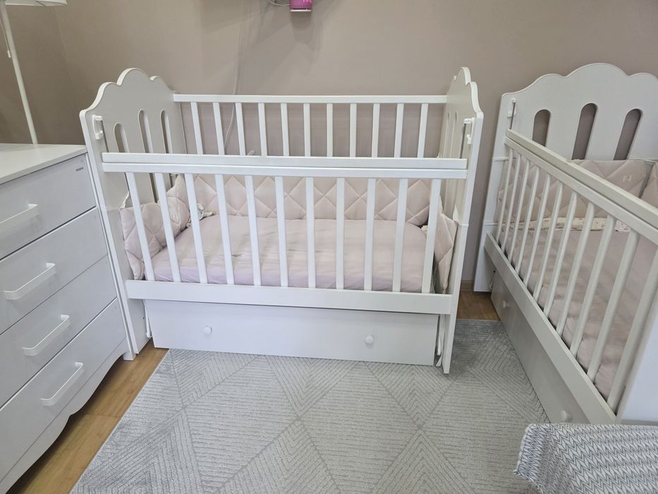 Продам детские кроватки