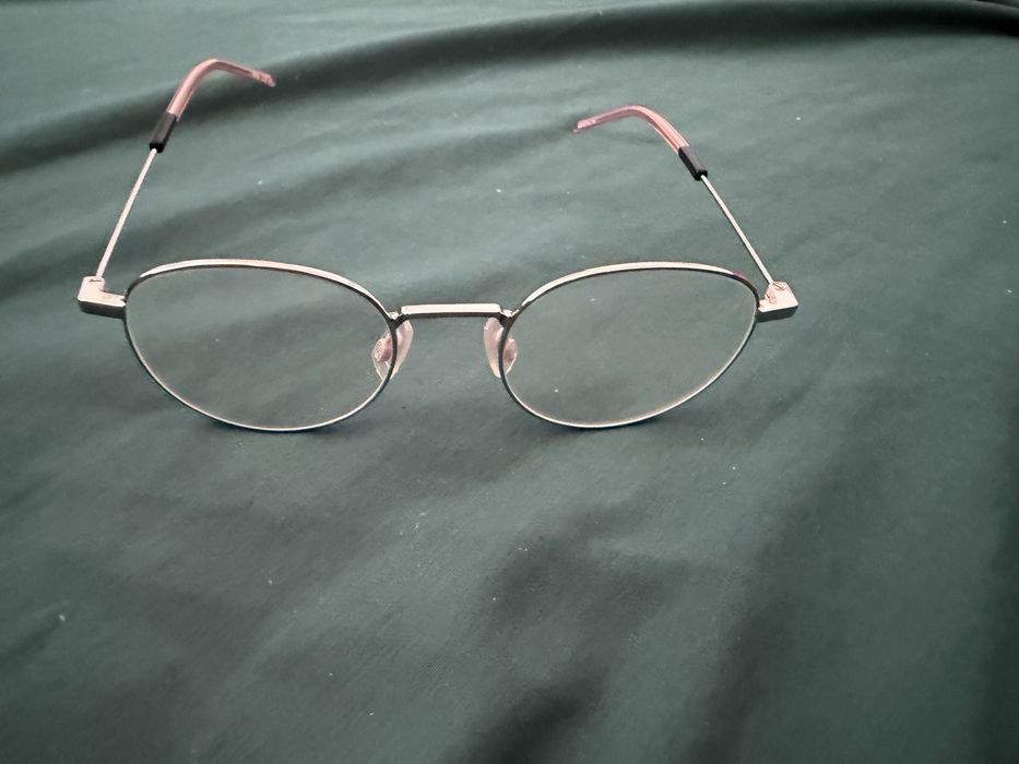 Vand rame de ochelari
