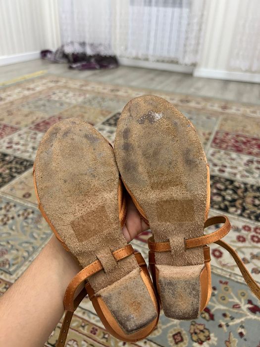 Продам все для бальных танцев