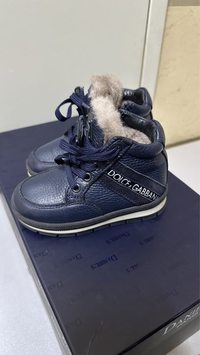 Продается сапоги детские в идеальном состоянии